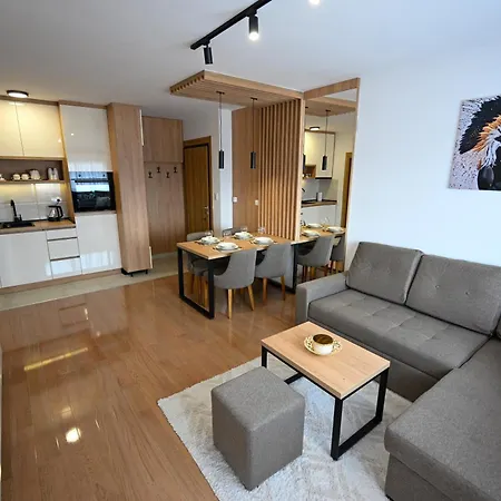 Fortuna Lux Apartment *