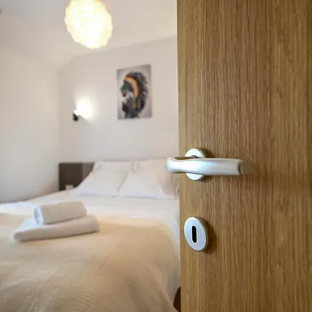 Apartment Fortuna Lux
