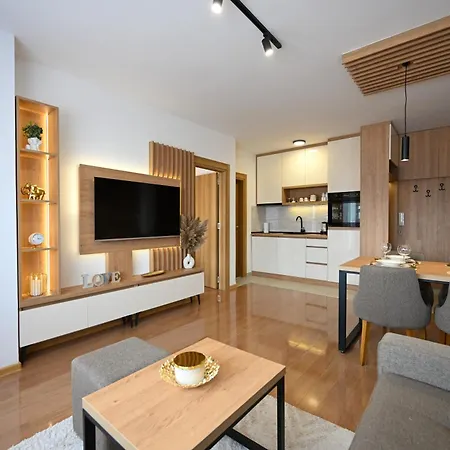 Fortuna Lux Apartment *